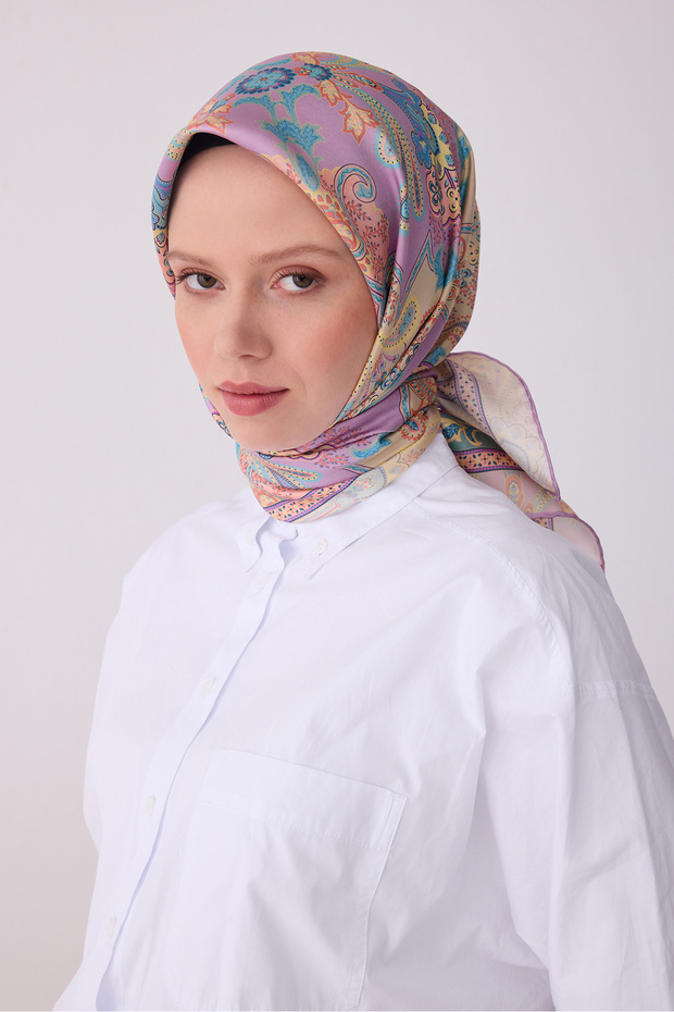 Twill Silk Scarf Lilac, Cream