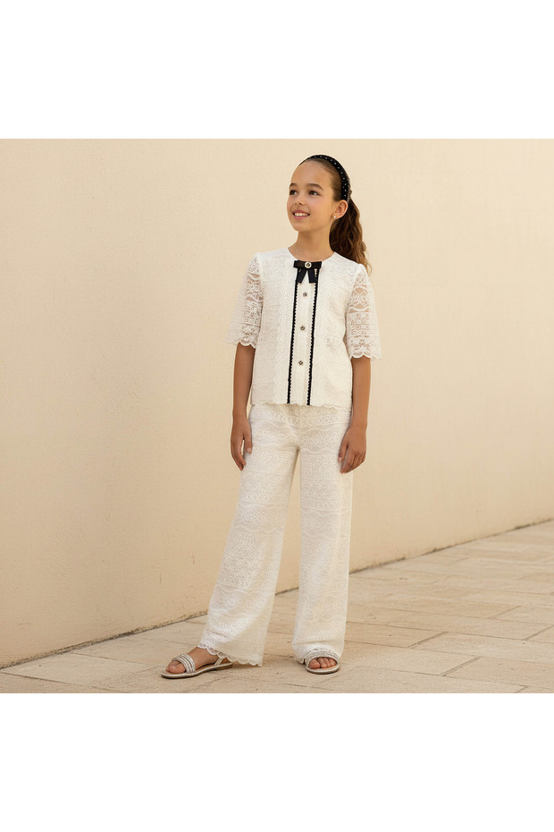 Round Neck Short Sleeves Shirt and Pants Set with Lace Detail