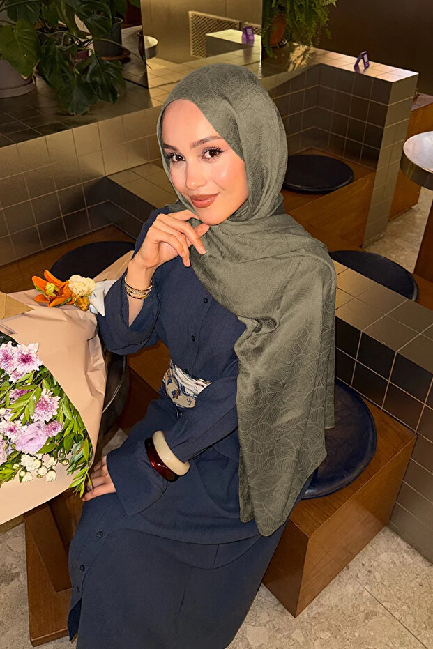 شال جاكار فاخر مضيء - نفتى