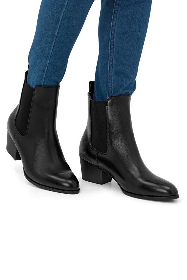 Women Leather Slip On Boots, Black