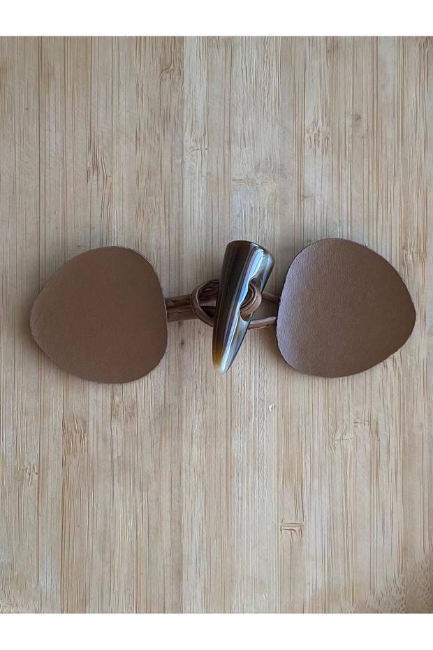 Leather Button Set 2 Pieces Brown