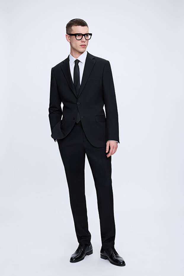 Black Slim Fit Mono Collar Casual Suit