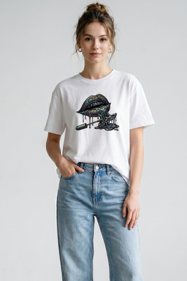 Surreal Lip Print White Women's T-Shirt Gothic Graphic Art Cotton T-Shirt