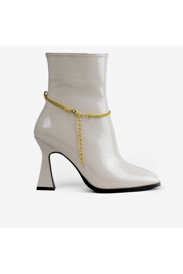 Women's Beige Patent Leather Blunt Toe Gold Chain Detailed Goblet Heeled Zippered Boots