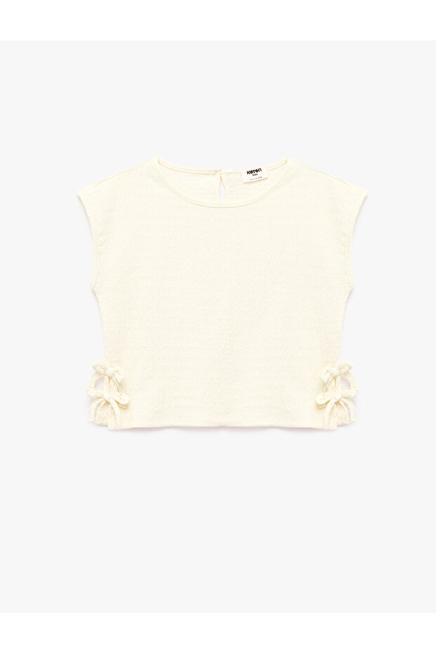 Bow Detailed Crew Neck Sleeveless Blouse