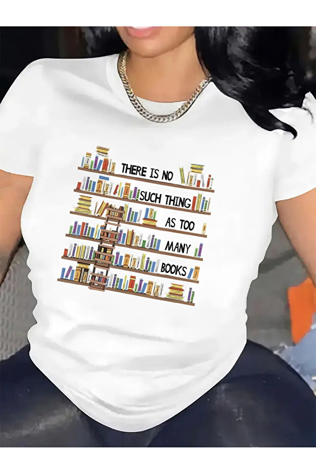 قميص بتصميم رف كتب، مثالي لتجهيزات المكتبات المنزلية. خفيف الوزن ومتين، مما يجعله مثالي لمحبي القراءة. القماش مريح