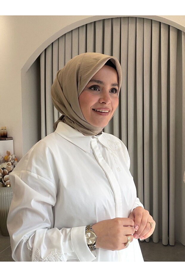 وشاح فيسكون عادي من فرو المنك