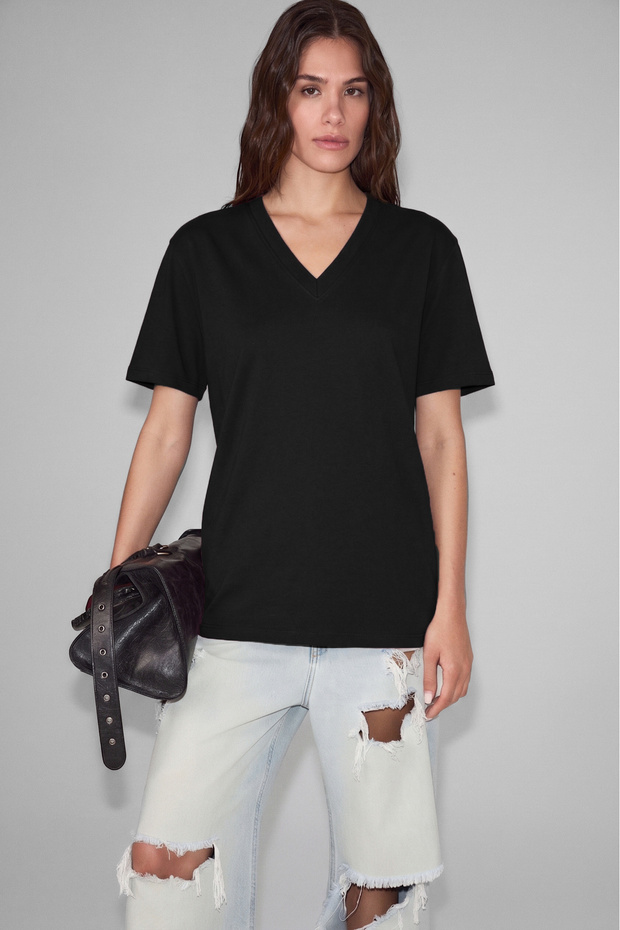 Sheane Women's 100% Organic Cotton V-Neck Comfort Fit Black T-Shirt