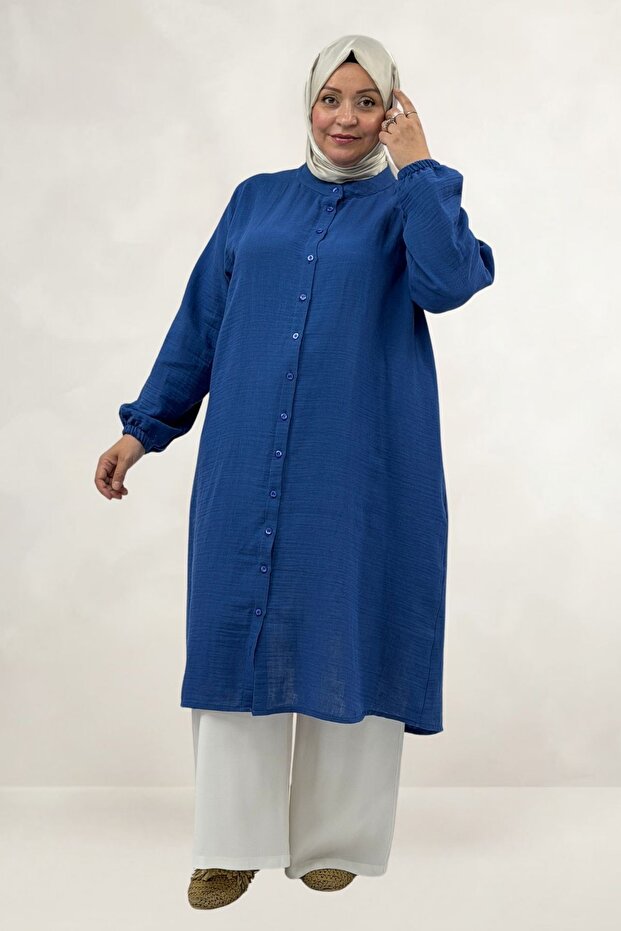 68070 Plus Size High-Neck Buttoned Muslin Tunic - Indigo