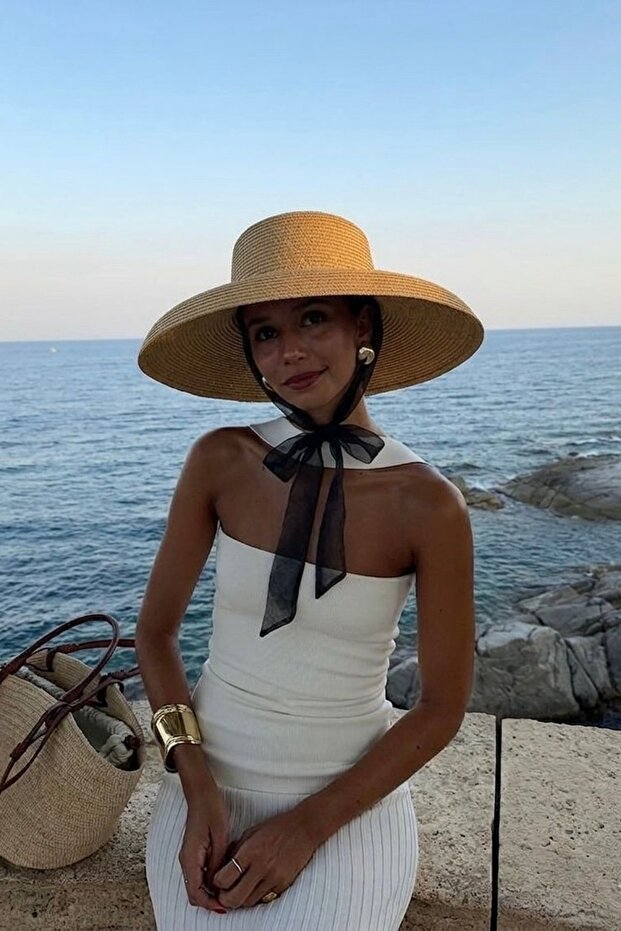 Women's Straw String Panama Hat