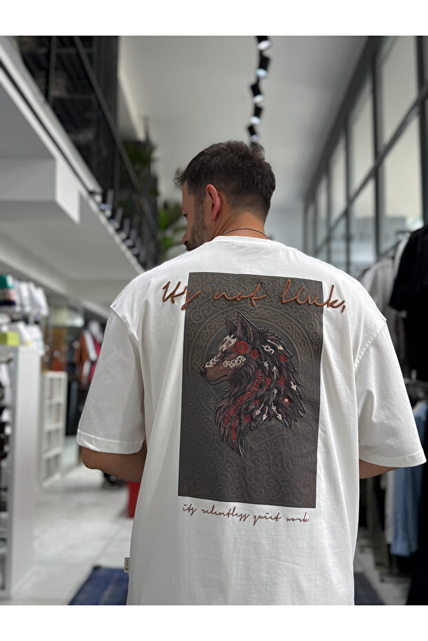 White Wolf Embroidered Oversize T-Shirt Sw-5158