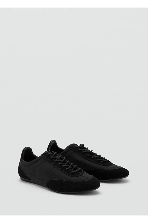 Suede leather sports shoes