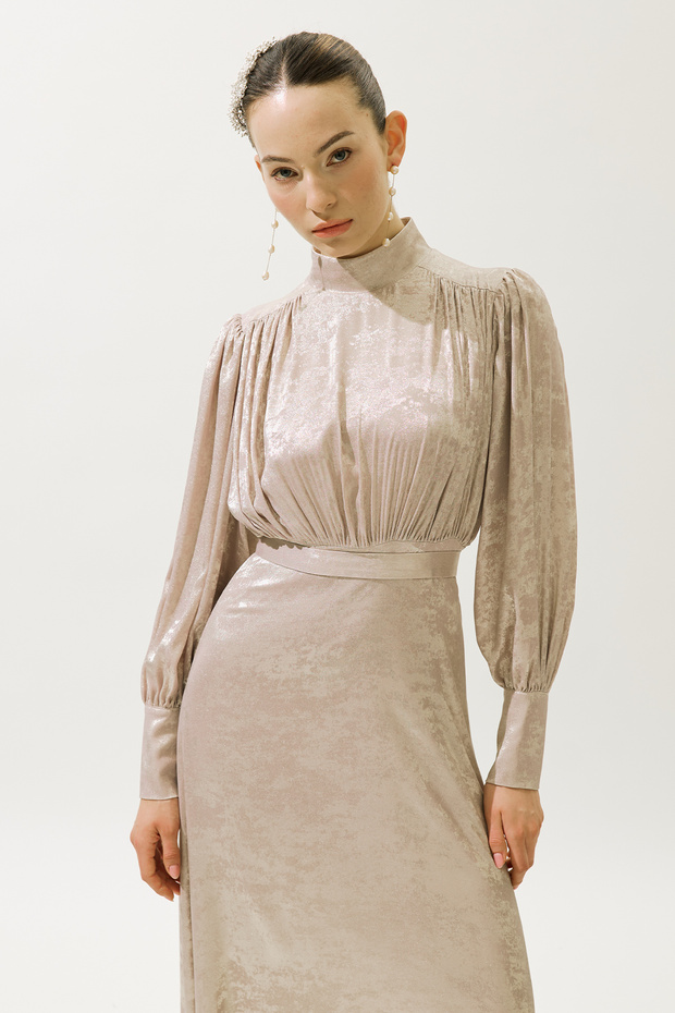 GLÄNZENDES ABENDKLEID PULVER - 2