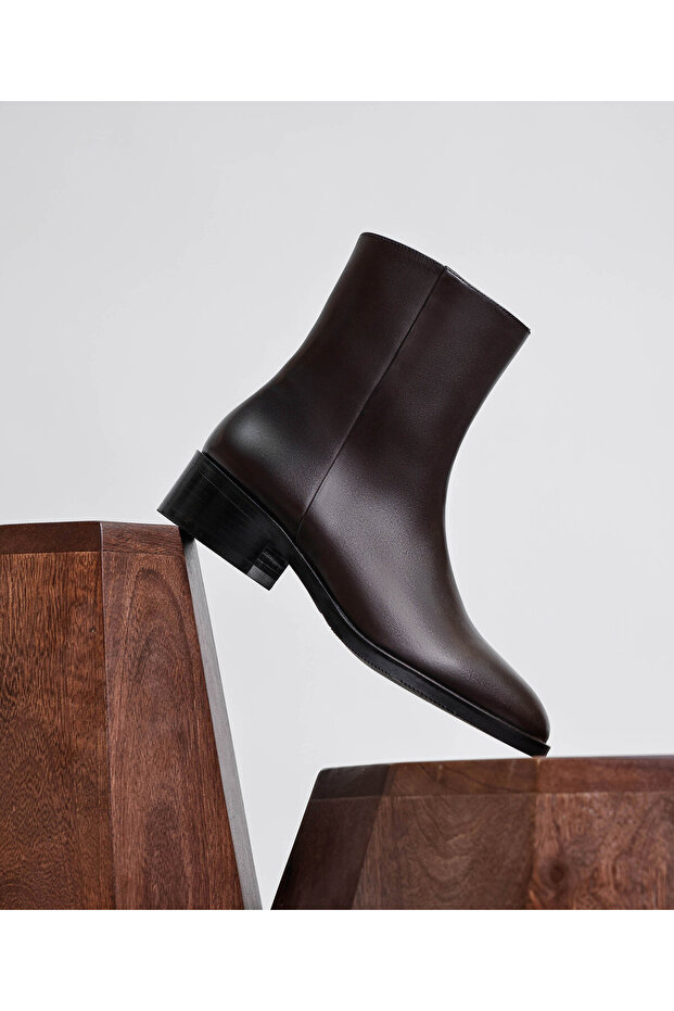 Soft Leather Flat Boots - 5