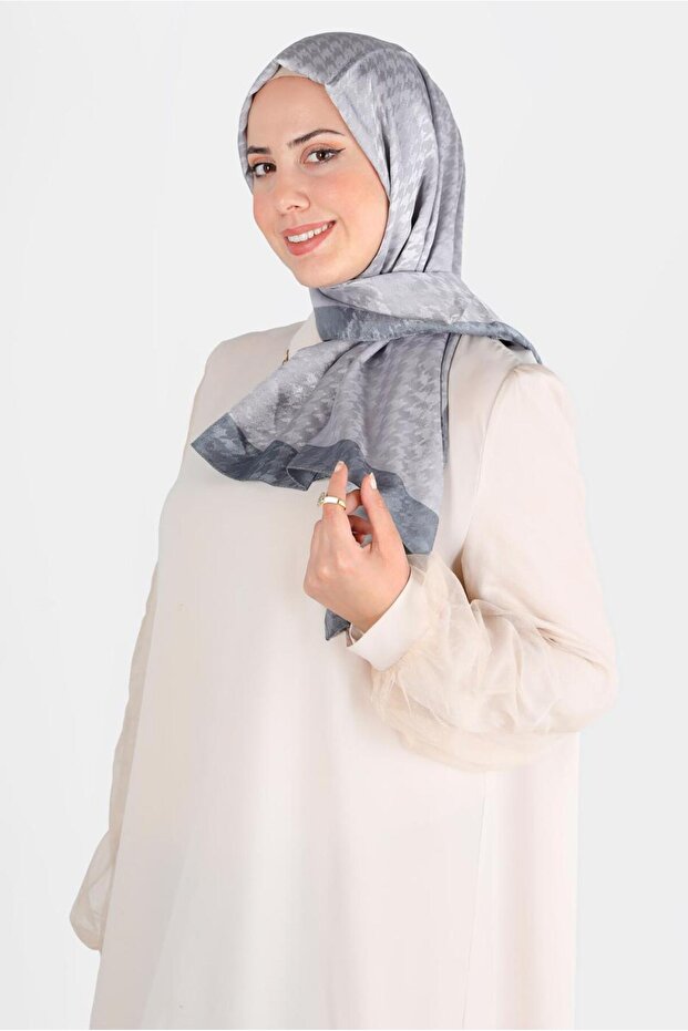 شال منقوش على شكل سحق 8143 - 1