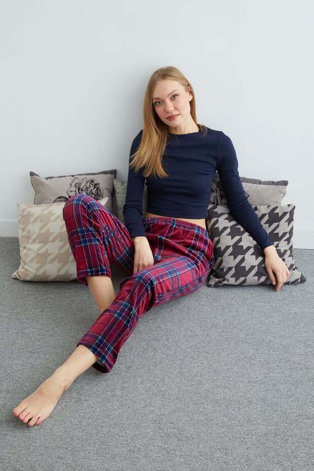 Plaid Patterned Velvet Pajama Bottoms
