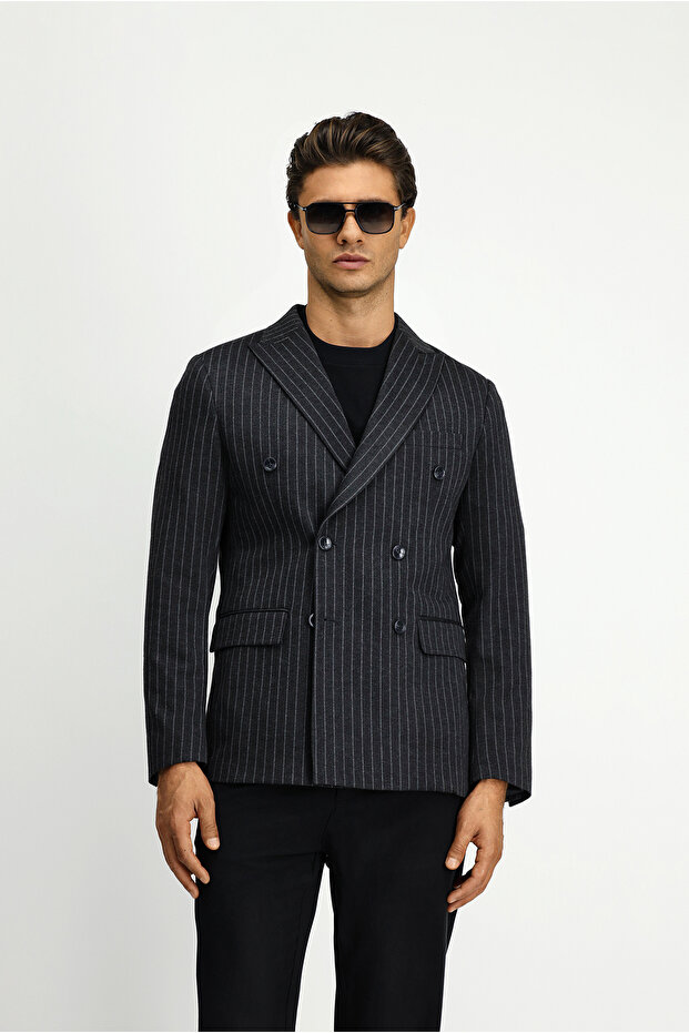 4 Drop Relaxed Fit Comfortable Cut Striped Knitted Double-Breasted Jacket