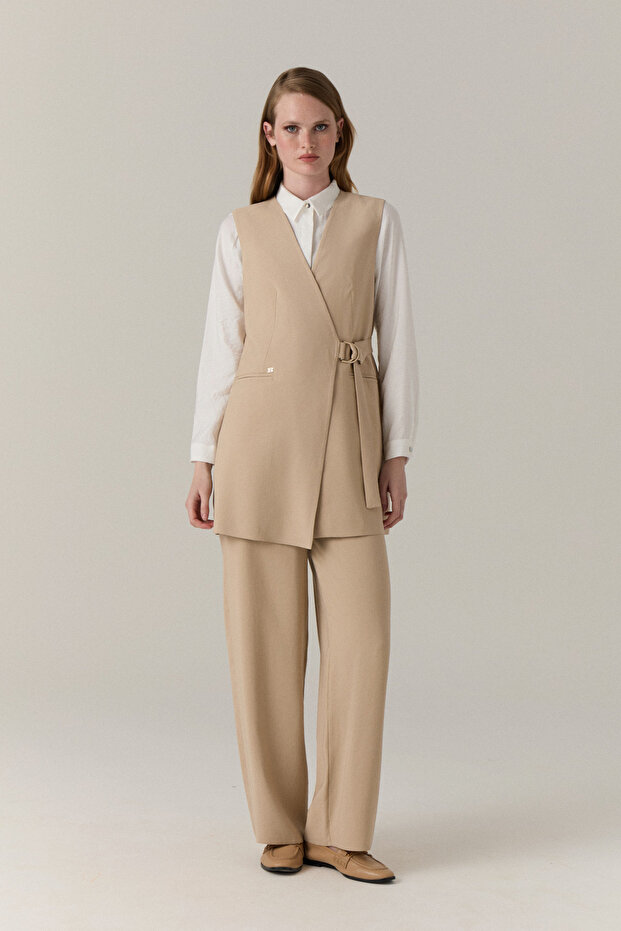 Sleeveless Double-Breasted Collar Belted Stylish Fit Beige Suit 1752
