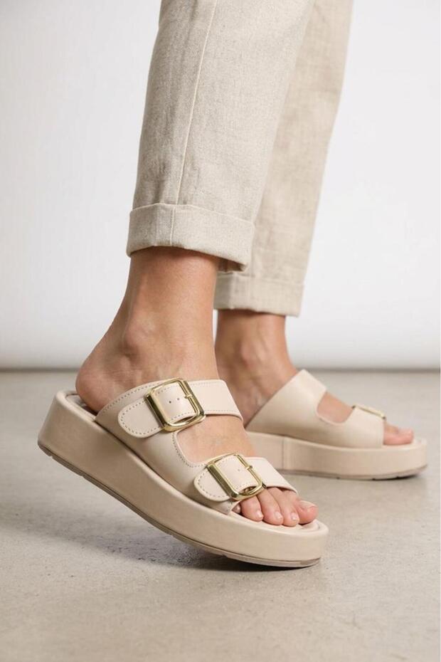 83-608 Women's Daily Comfort Slippers