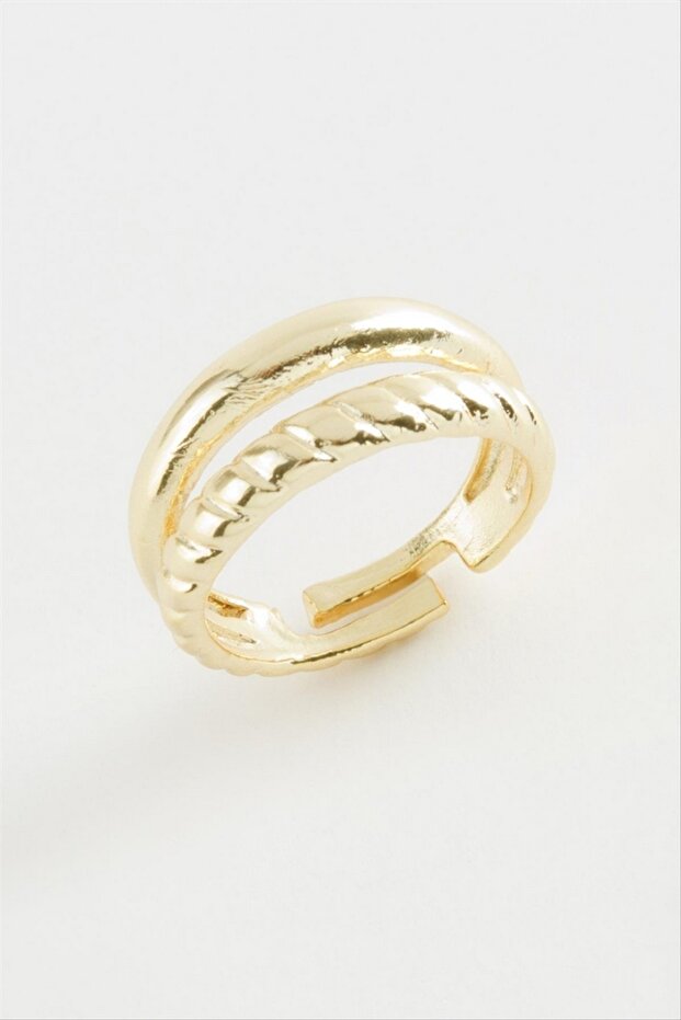 Nrzsnt Twisted Metal Ring (230108) - Yellow