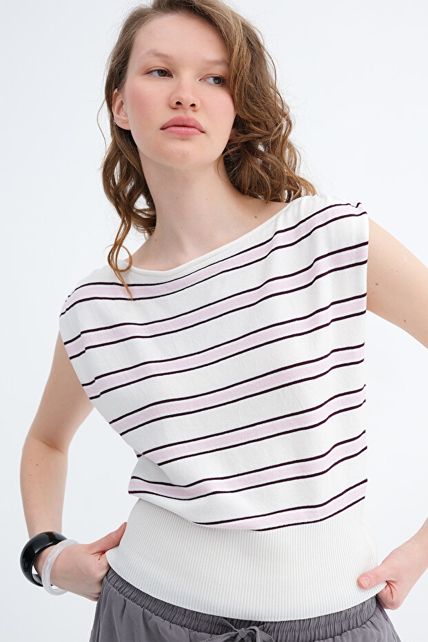 Kayık Collar Striped Knitwear A10352