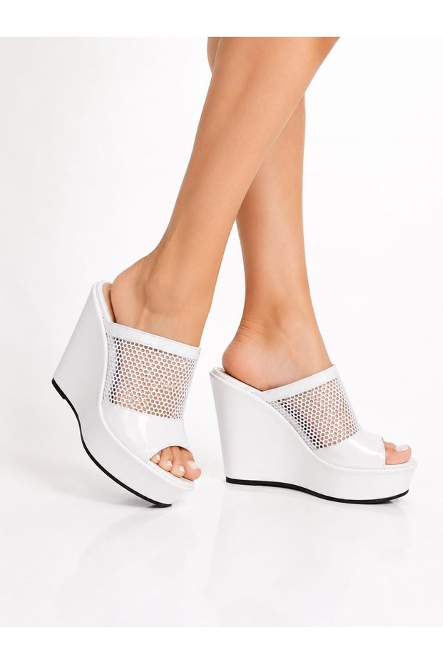 Aida; White, Mesh Detailed 12 cm Wedge Heeled Women's Slippers