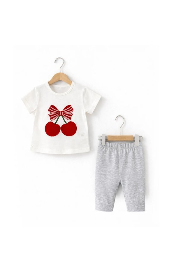 Girl's Cherry Detailed Shorts Suit
