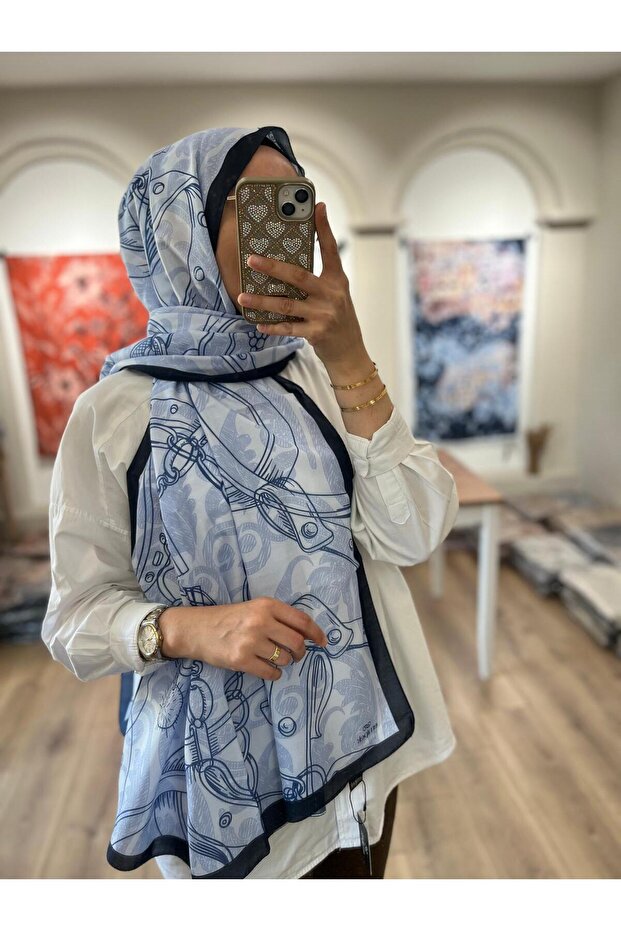 شال ناعم بنمط السلسلة - أزرق