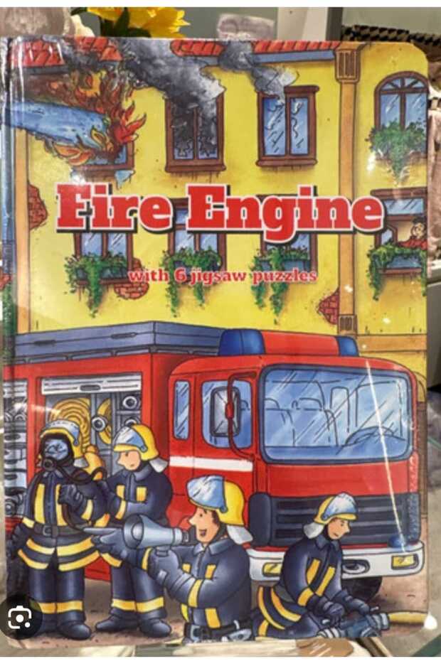 Fire Engine with 6 jigsaw puzzles