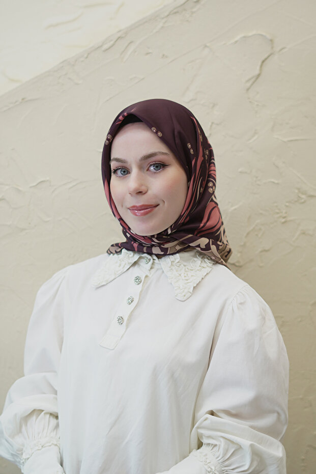 وشاح لاليزازر من قماش التويل