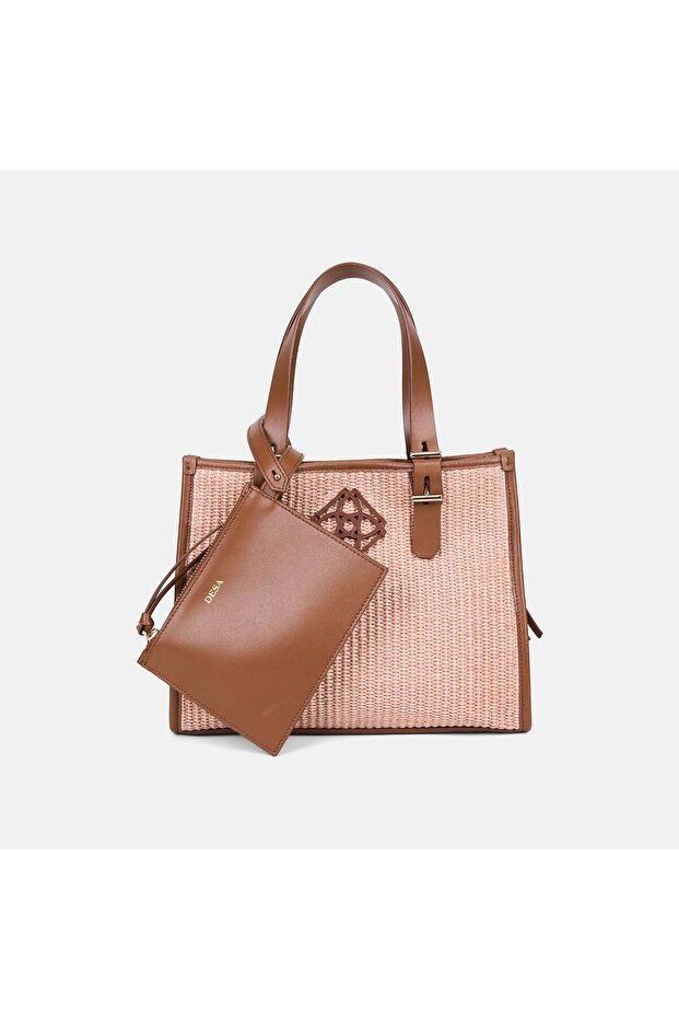 Women's Salmon Wallet with Accessories and Leather Detailing Straw Handbag