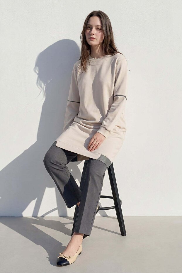 Long Women's Tunic with Two Thread Pockets