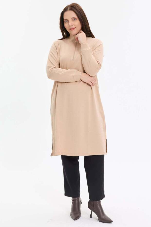 Stand collar two thread zippered tunic