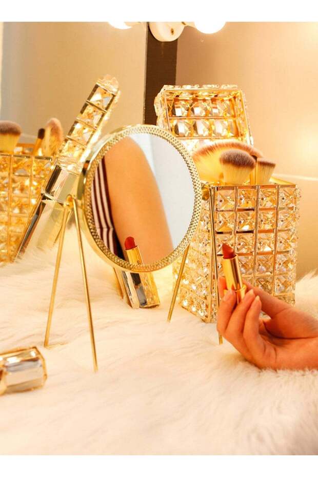 360° Rotating Makeup Mirror with Gold Frame, HD Round Vanity Mirror for Dressing Table