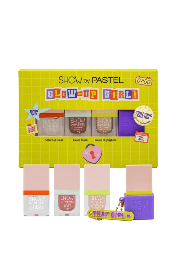 Show Mini Glow-Up Girl Blush Highlighter Gloss Set That Girl