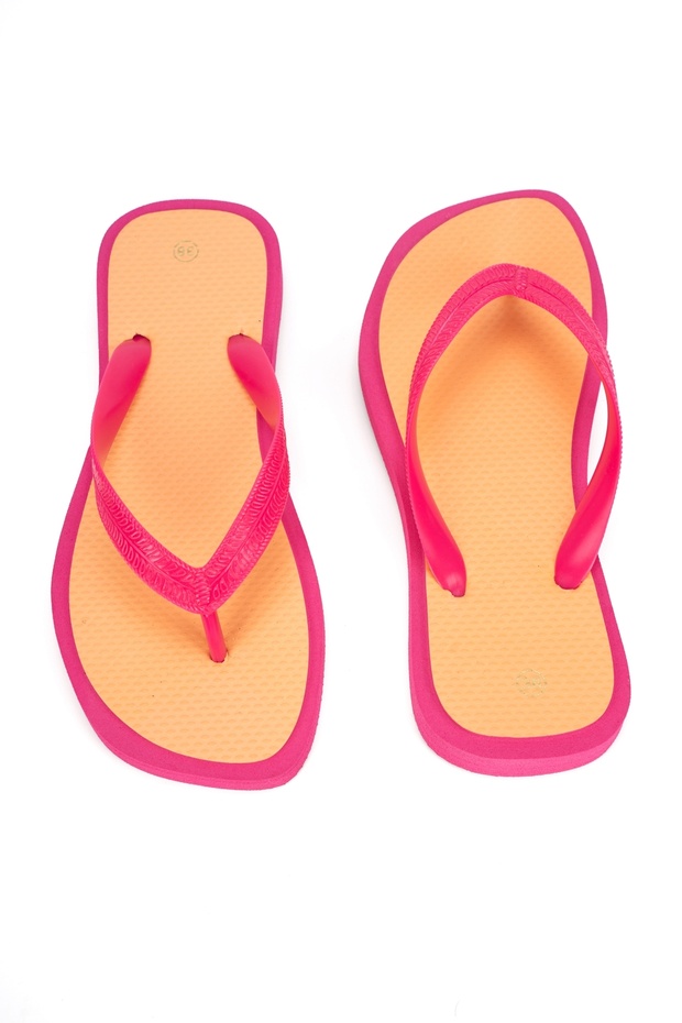 Havana Blunt Toe Double Color Salmon Pink Flip Flops