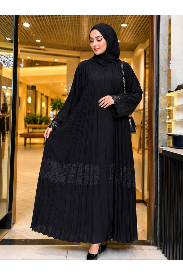 عباية بلاك بيري مكسر بتدخيلات دانتيل فاخرة✨