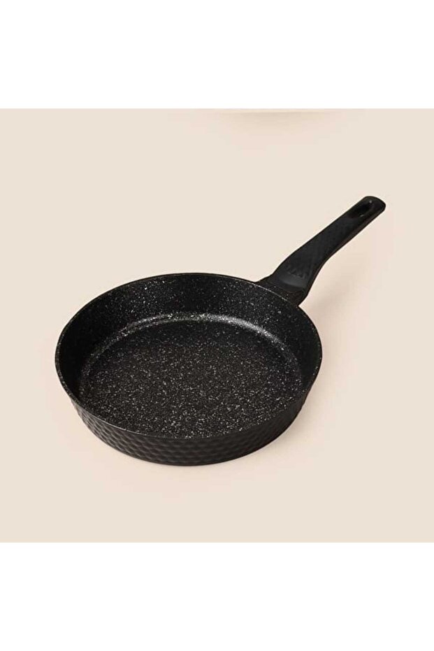 Diamante Tava - Black - 26 cm