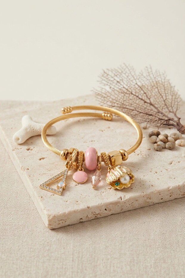 Pink Seashell Model Gold Color Charm Bracelet
