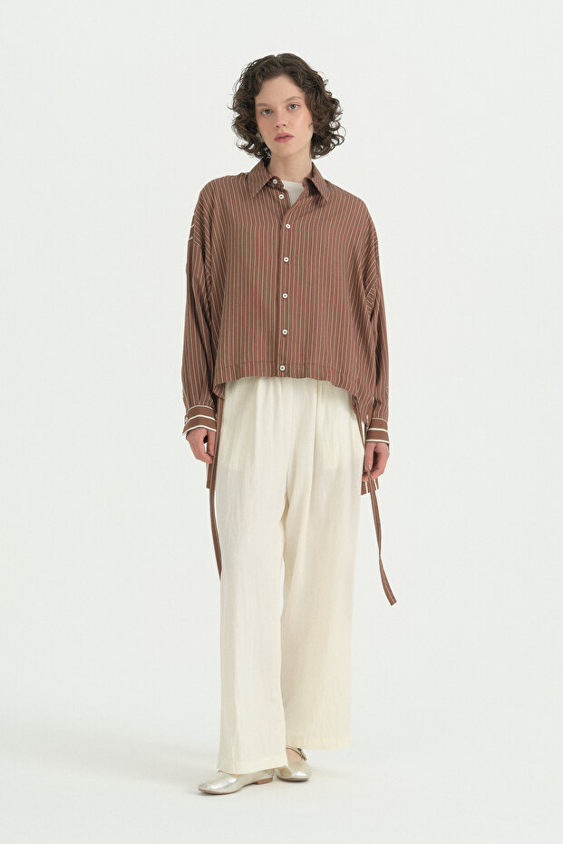 Gathered Front Viscose Tunic with Detachable Collar - Brown
