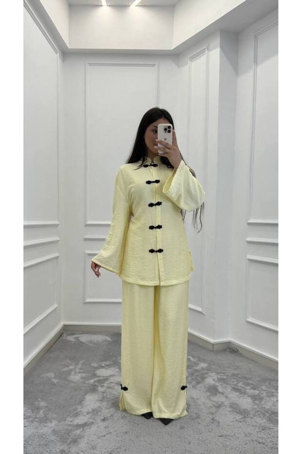 طقم قماش الفراولة الصيني المزين بالأزرار