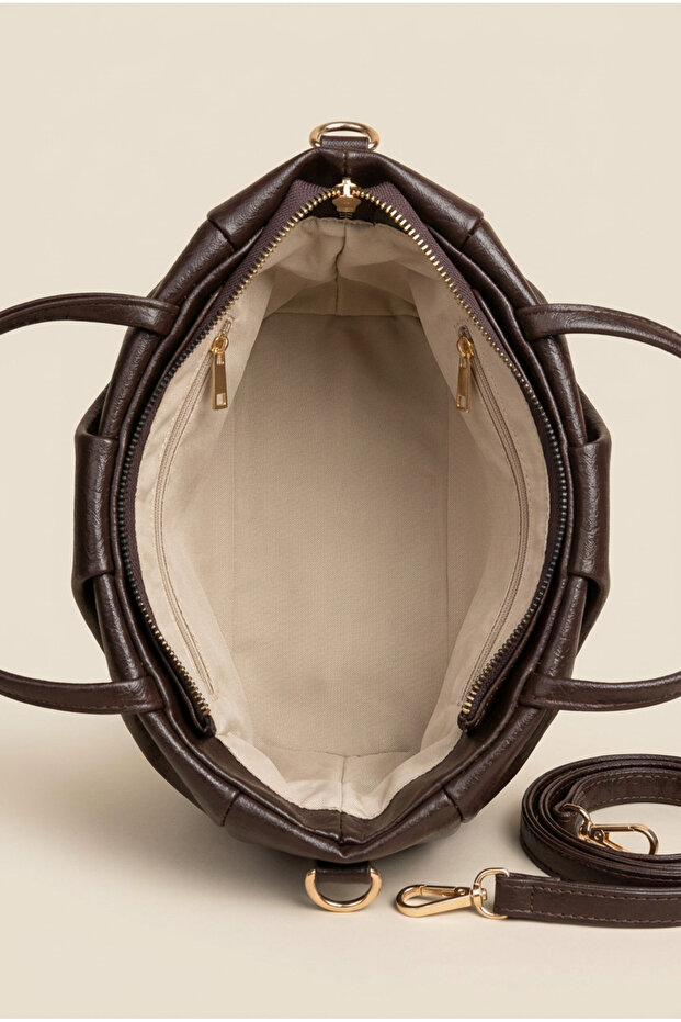 Women's Brown Zippered Lined Star Detailed Hand and Shoulder Bag