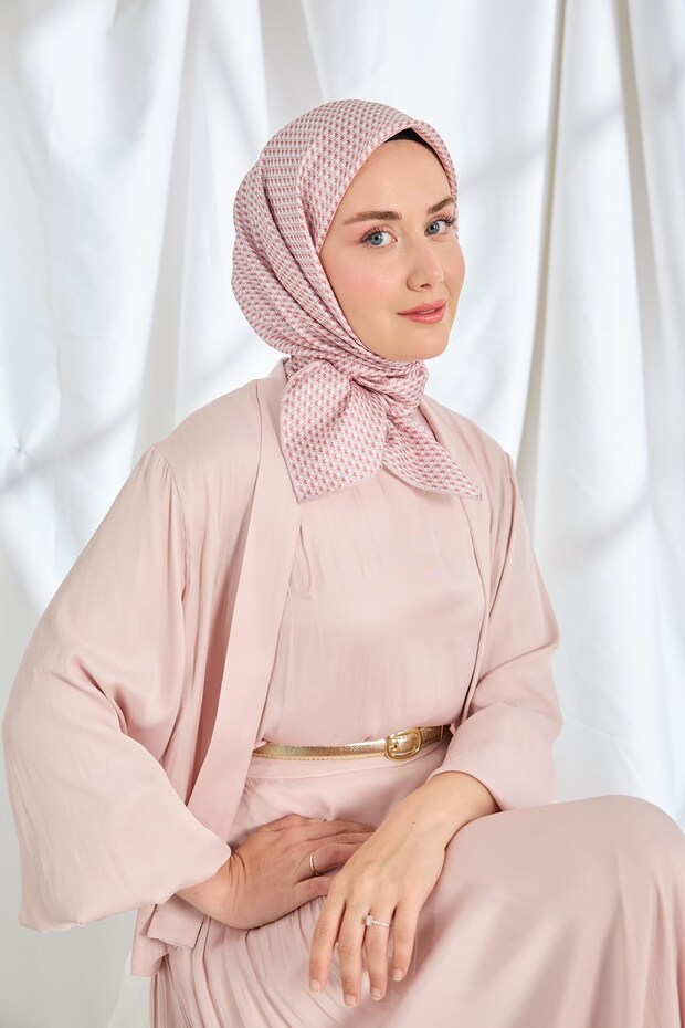 Twill Silk Scarf Micro Square Dark Pink