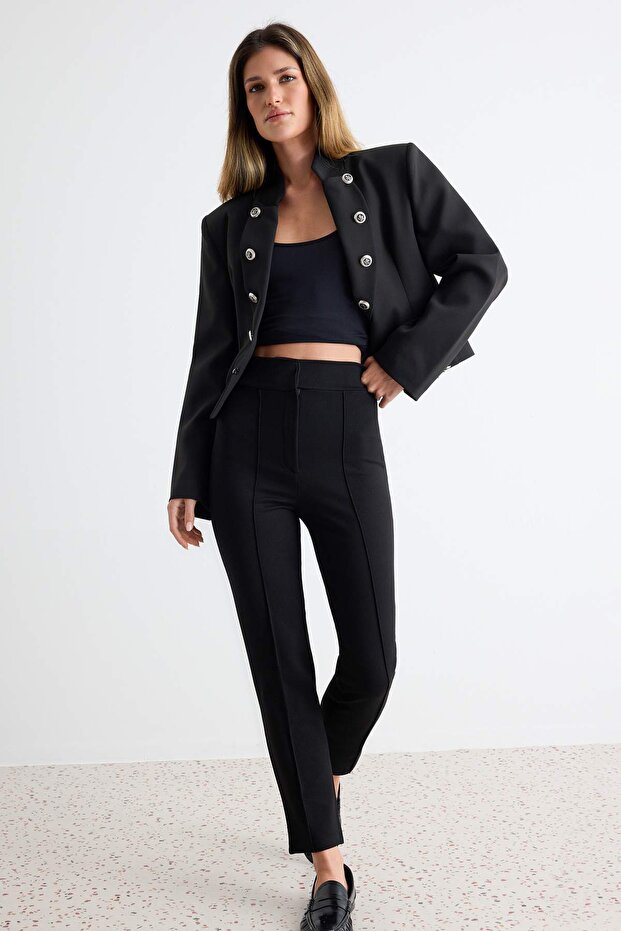 Siyah Toparlayıcı Yüksek Bel Nervürlü Beli Lastikli Slim Fit Kalın Örme Pantolon TWOAW24PL00114 - 1