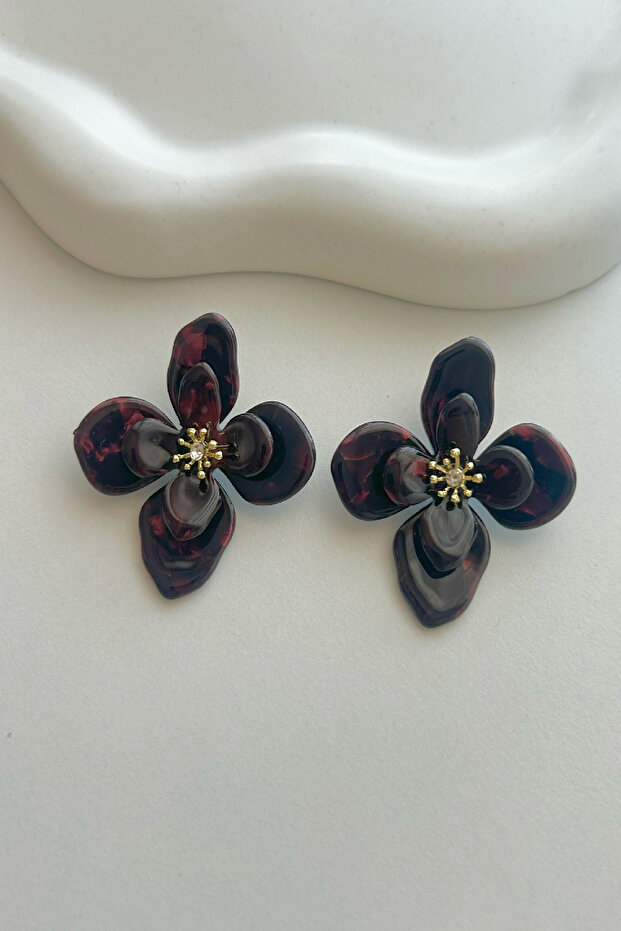 Floral Design Lightweight Acrylic Earrings – Elegant Model with Stone Detail (3 Color Options)