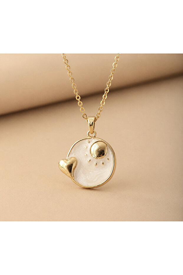 Pearlescent Sun and Heart Detailed Necklace