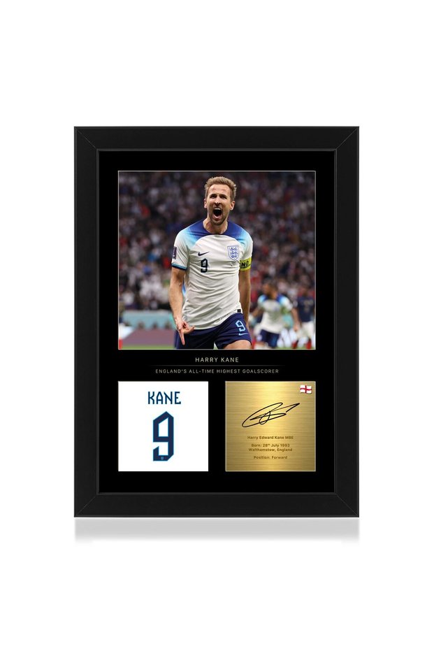 Alayra Framed Harry Kane Framed Photo Display - Reproduced Digital Signature - Gift for England Football Fans