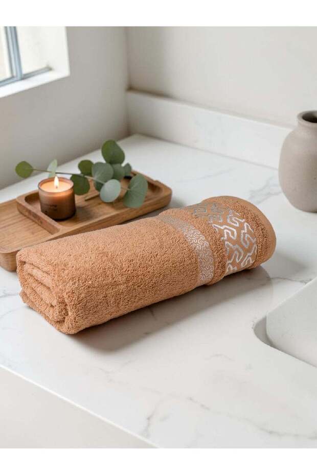Sereni Bath Towel, 100% Cotton, 550 GSM, 70cmx140cm, Ultra Soft and Absorbent, Quick Drying