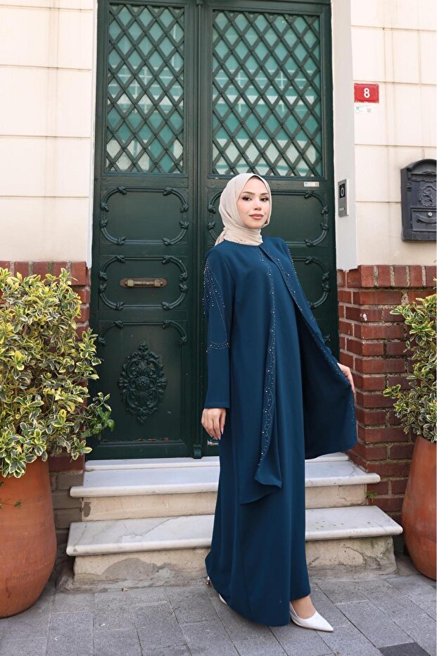 Plus Size Maternity Dress with Fan Shape Stones