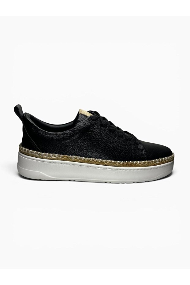 100% Genuine Leather Men's Sneaker - Lightweight and Non-Yellowing Eva Sole